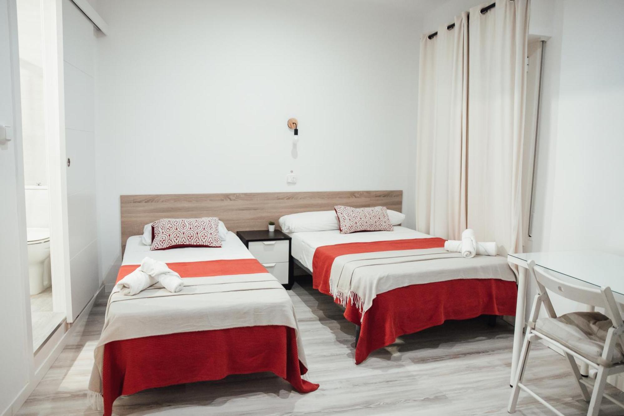 Hostal Ruta De Francia Barcelona Kültér fotó