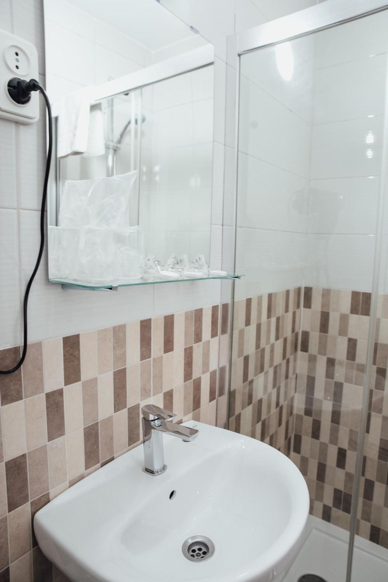 Hostal Ruta De Francia Barcelona Kültér fotó
