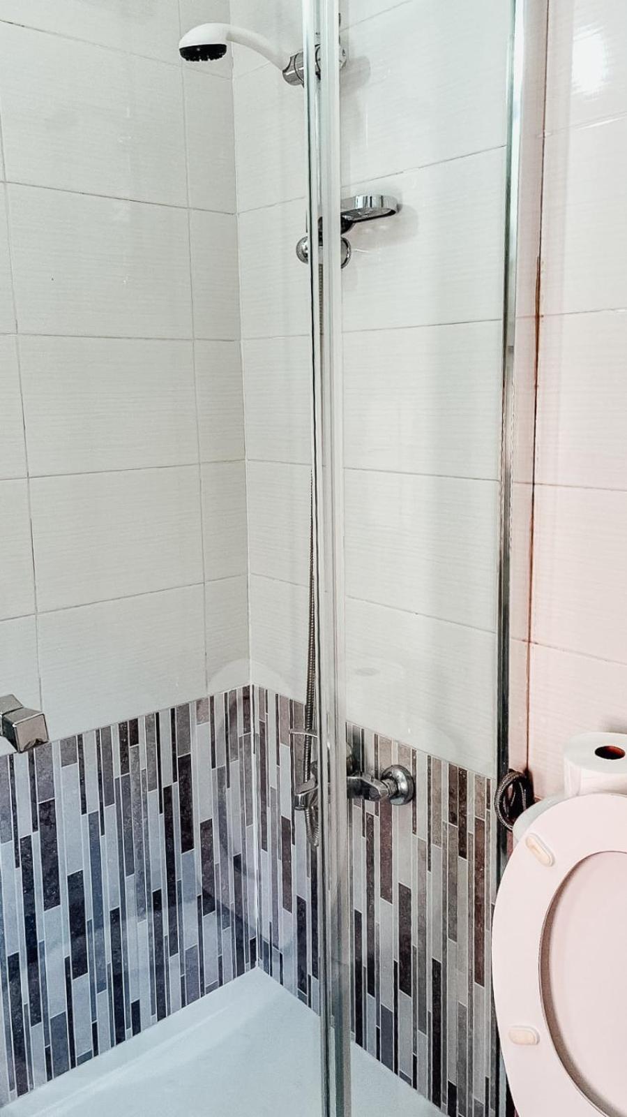 Hostal Ruta De Francia Barcelona Kültér fotó